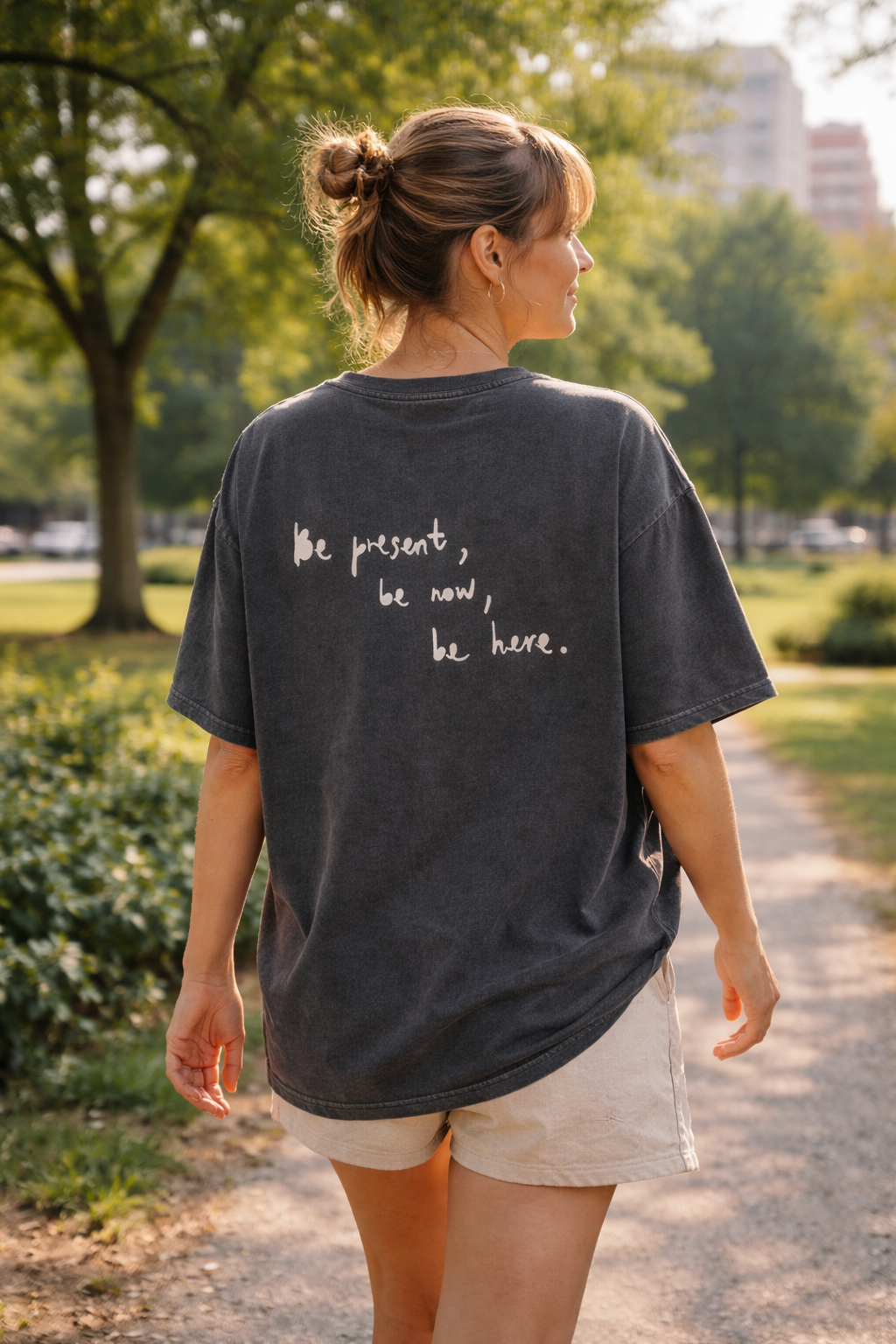 Be Present – Dein Ruhepol Shirt oversized