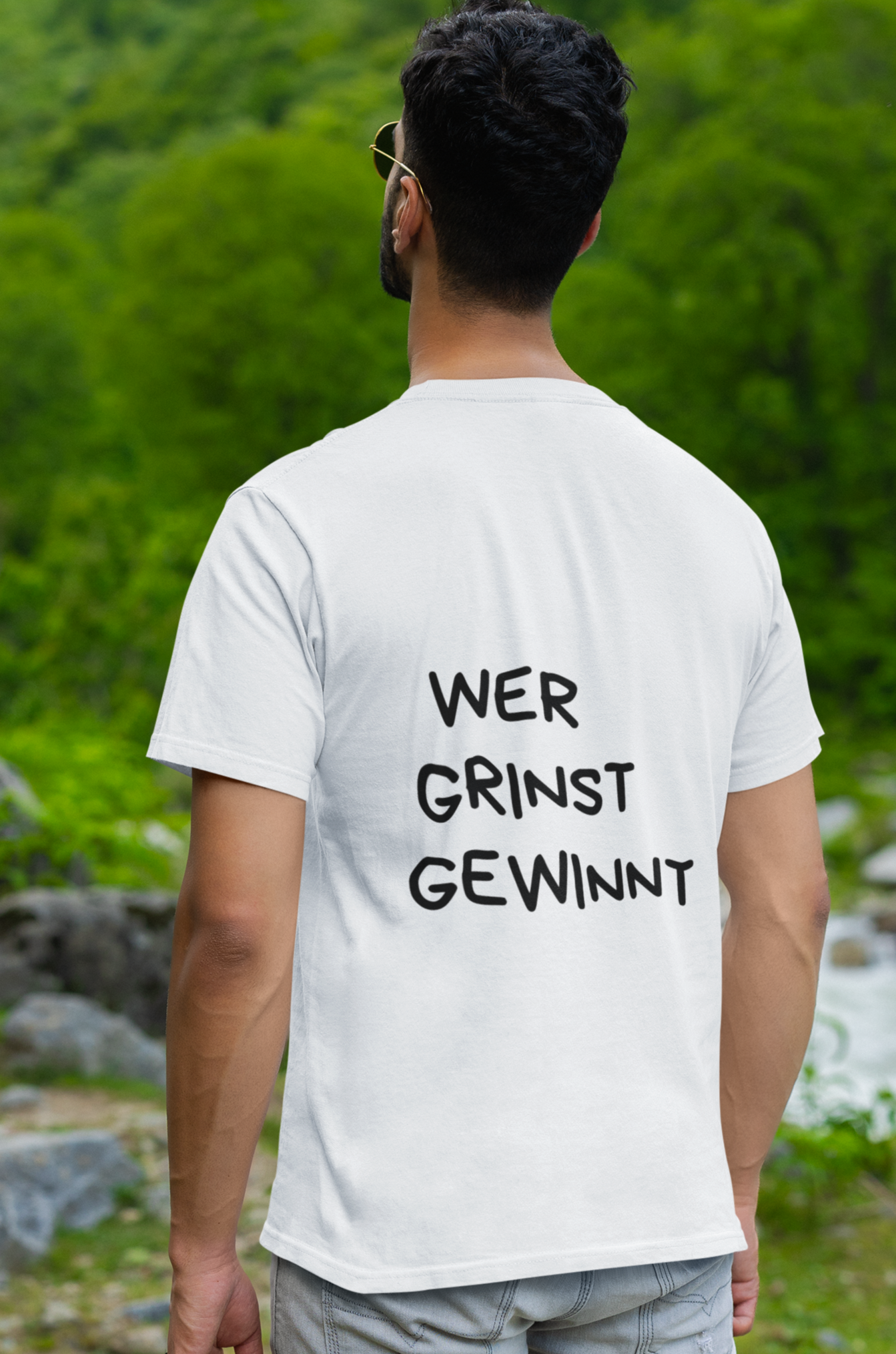 T-Shirt Unisex - WER GRINST GEWINNT
